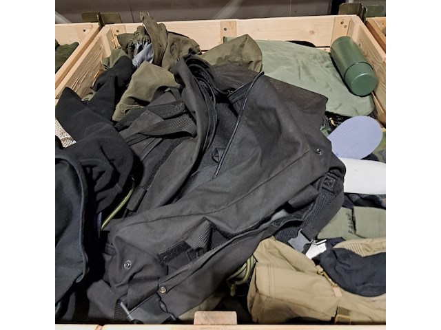Persoonlijke uitrusting en kleding defensie - afbeelding 19 van  30