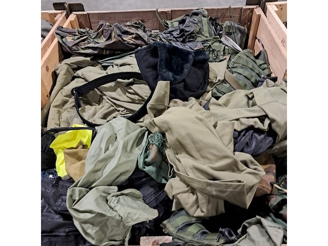 Persoonlijke uitrusting en kleding defensie - afbeelding 25 van  30