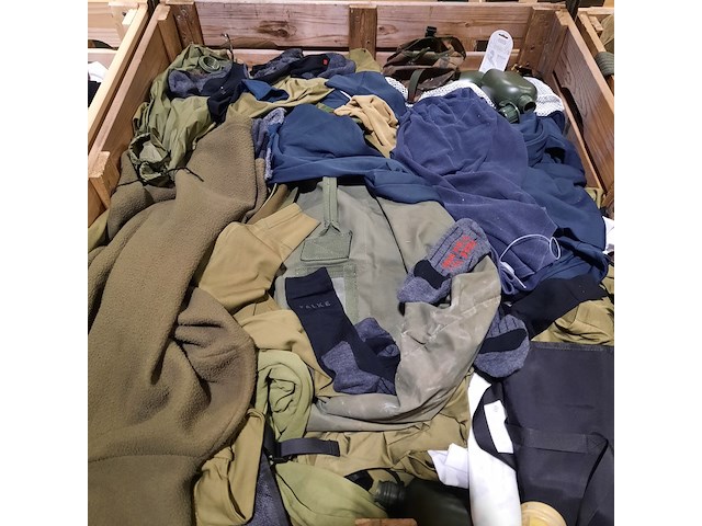 Persoonlijke uitrusting en kleding defensie - afbeelding 8 van  23