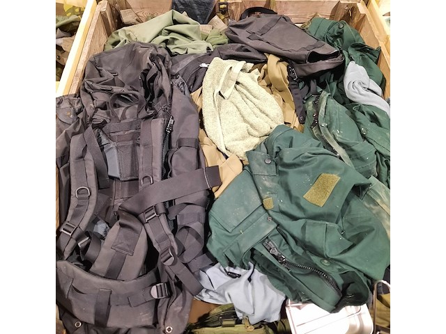 Persoonlijke uitrusting en kleding defensie - afbeelding 11 van  23