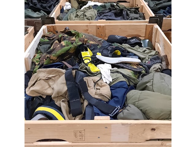 Persoonlijke uitrusting en kleding defensie - afbeelding 20 van  23