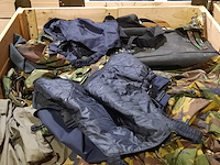 Persoonlijke uitrusting en kleding defensie - afbeelding 23 van  23