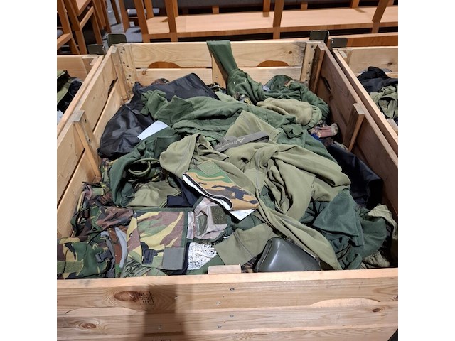 Persoonlijke uitrusting en kleding defensie - afbeelding 3 van  20