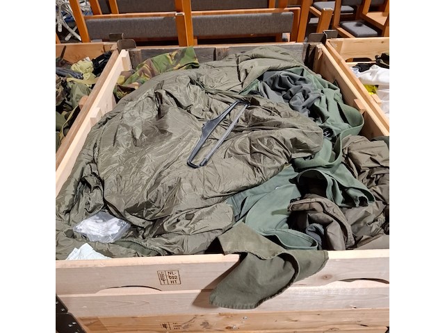 Persoonlijke uitrusting en kleding defensie - afbeelding 5 van  20