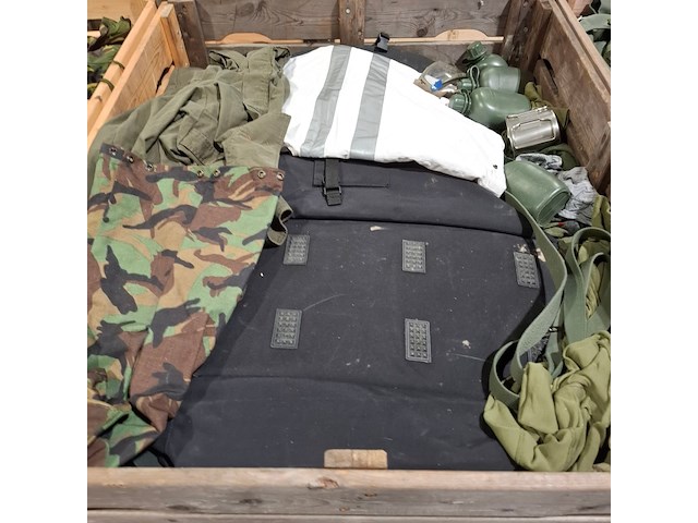Persoonlijke uitrusting en kleding defensie - afbeelding 9 van  20