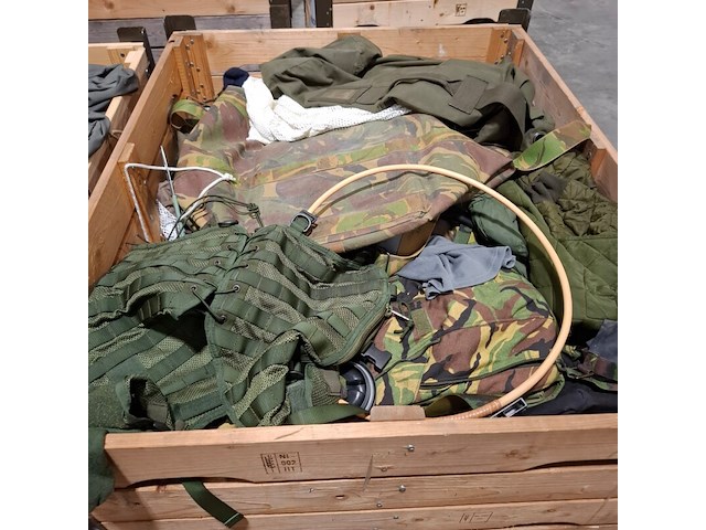 Persoonlijke uitrusting en kleding defensie - afbeelding 13 van  20