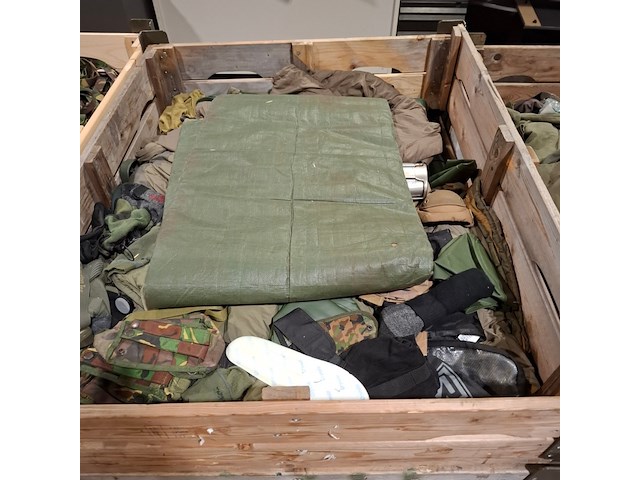 Persoonlijke uitrusting en kleding defensie - afbeelding 16 van  20