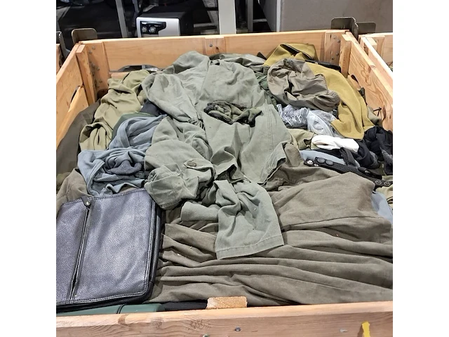 Persoonlijke uitrusting en kleding defensie - afbeelding 10 van  19