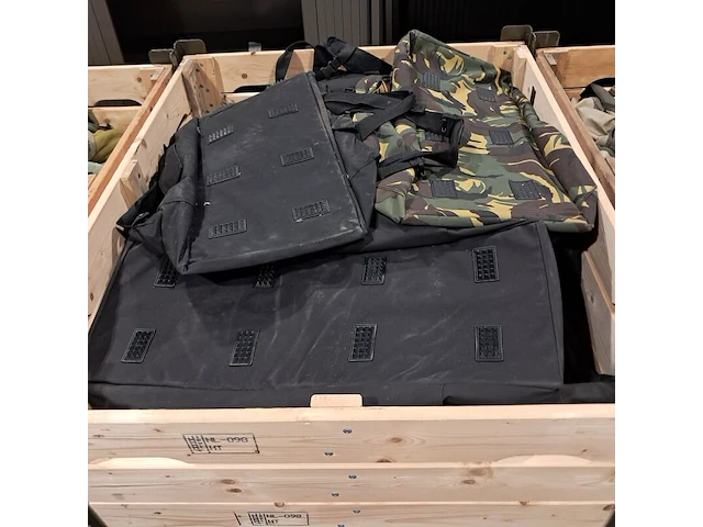 Persoonlijke uitrusting en kleding defensie - afbeelding 13 van  28