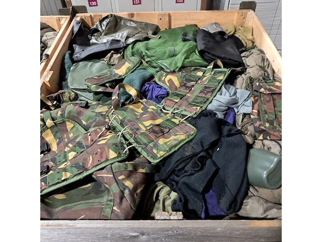 Persoonlijke uitrusting en kleding defensie - afbeelding 21 van  28