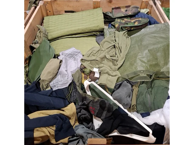 Persoonlijke uitrusting en kleding defensie - afbeelding 4 van  32