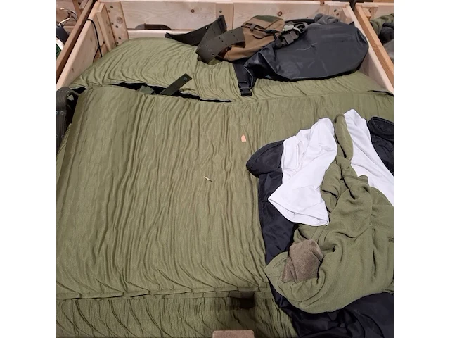 Persoonlijke uitrusting en kleding defensie - afbeelding 8 van  32