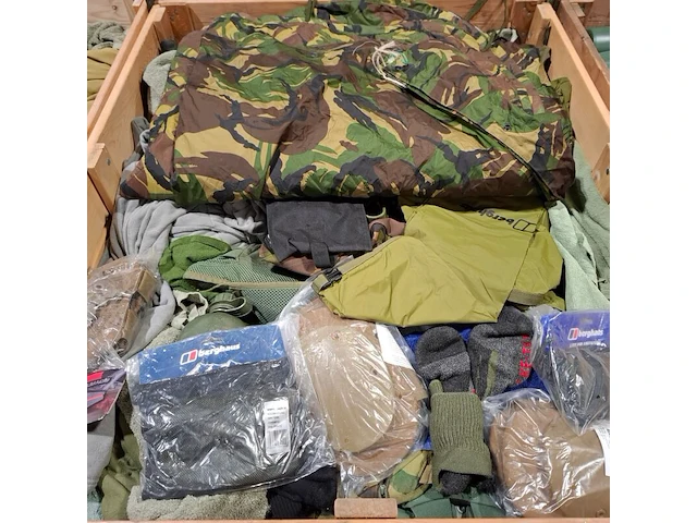 Persoonlijke uitrusting en kleding defensie - afbeelding 24 van  32