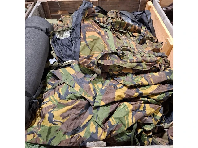 Persoonlijke uitrusting en kleding defensie - afbeelding 8 van  34