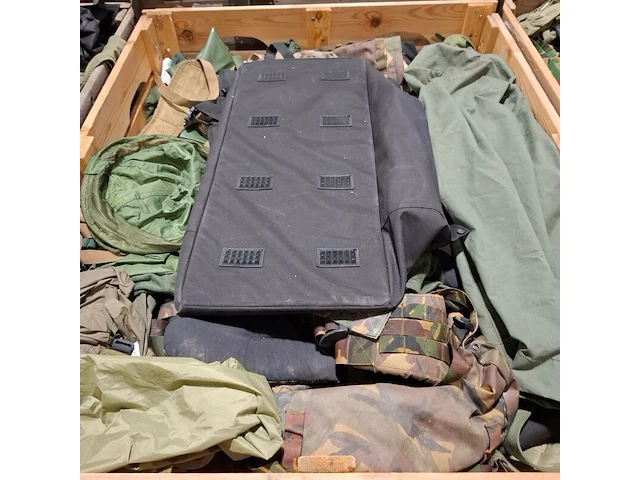 Persoonlijke uitrusting en kleding defensie - afbeelding 18 van  34