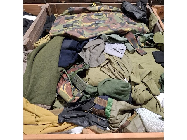 Persoonlijke uitrusting en kleding defensie - afbeelding 19 van  34