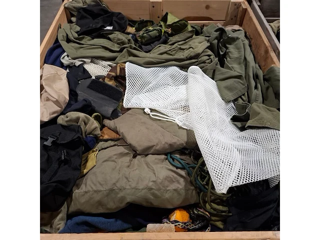 Persoonlijke uitrusting en kleding defensie - afbeelding 12 van  34