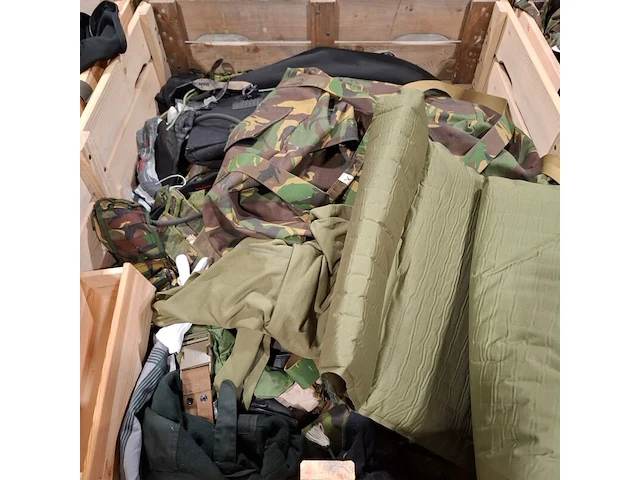 Persoonlijke uitrusting en kleding defensie - afbeelding 16 van  28