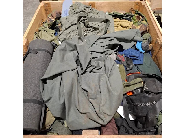 Persoonlijke uitrusting en kleding defensie - afbeelding 12 van  28