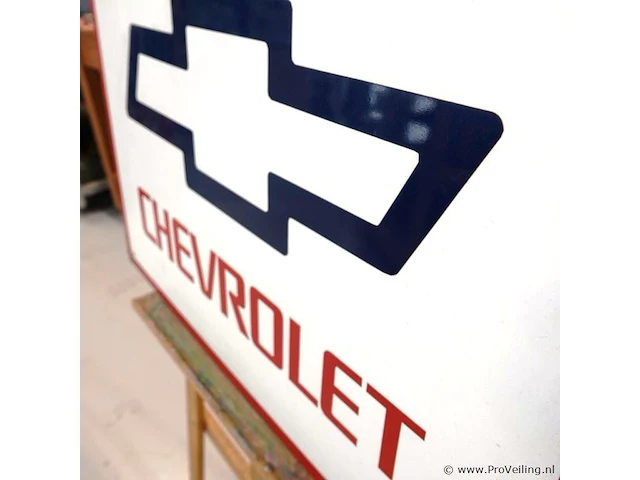 Perspex bord met het klassieke logo van het amerikaanse automerk \chevrolet - afbeelding 5 van  7