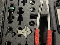 Perstang set met accu en lader rehau - afbeelding 6 van  8