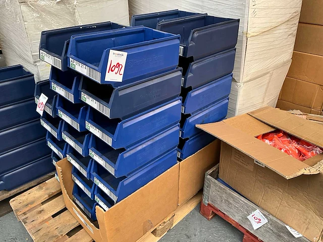 Perstorp plastic systems 9068 stapelkrat (28x) - afbeelding 6 van  7
