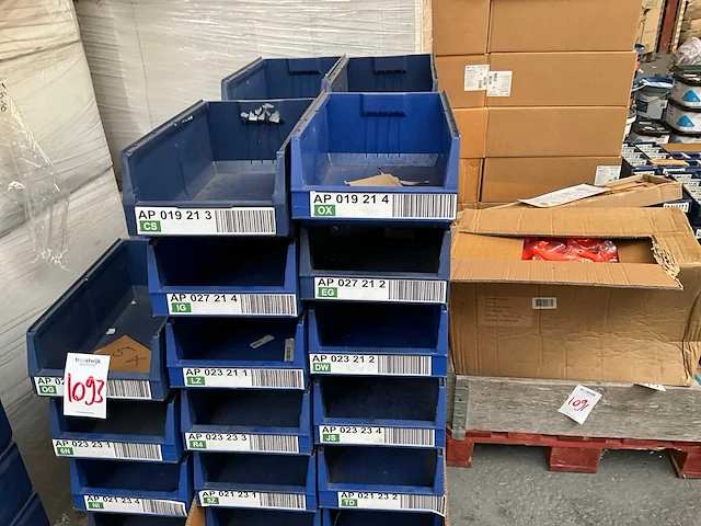 Perstorp plastic systems 9068 stapelkrat (28x) - afbeelding 7 van  7