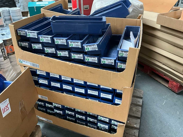 Perstorp plastic systems 9111 stapelkrat (72x) - afbeelding 6 van  6