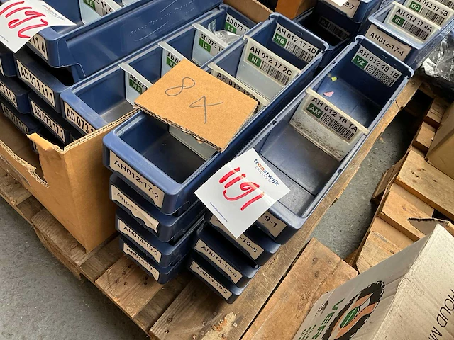 Perstorp plastic systems 9111 stapelkrat (8x) - afbeelding 6 van  6