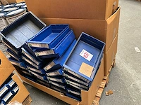 Perstorp plastic systems 9113 stapelkrat (28x) - afbeelding 8 van  8