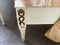 Perugia, queen large bed - afbeelding 6 van  9