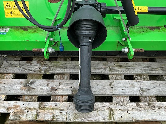 Peruzzo koala 1600l klepelmaaier met opvangbak - afbeelding 10 van  10