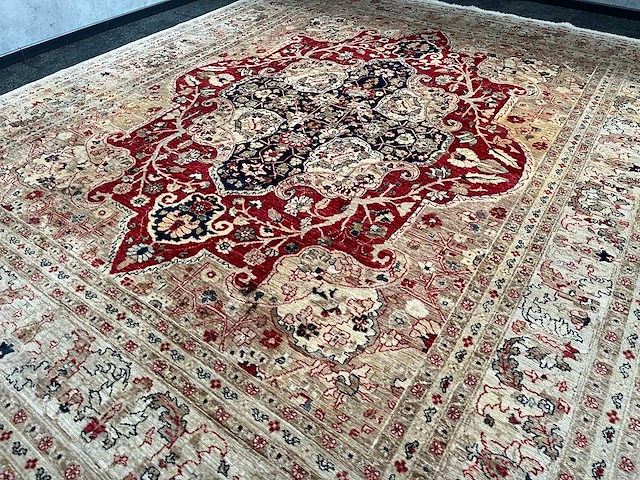 Perzisch vloerkleed 305x284 - afbeelding 8 van  10