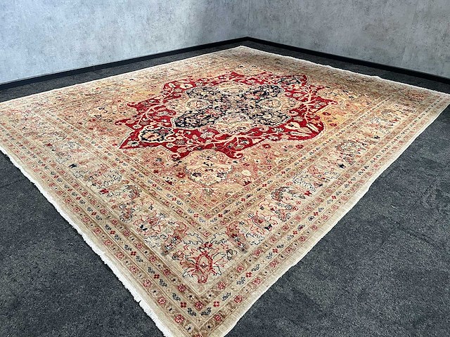Perzisch vloerkleed 305x284 - afbeelding 2 van  8