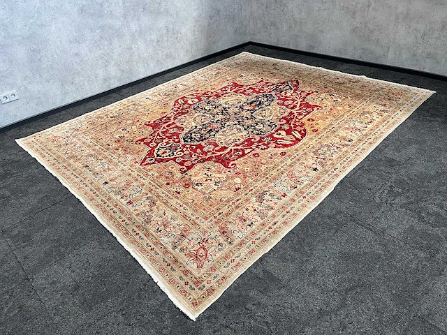Perzisch vloerkleed 305x284 - afbeelding 1 van  8