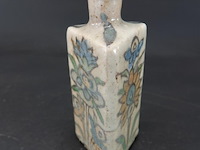 Perzische lznik stijl aardewerk fles - afbeelding 3 van  5