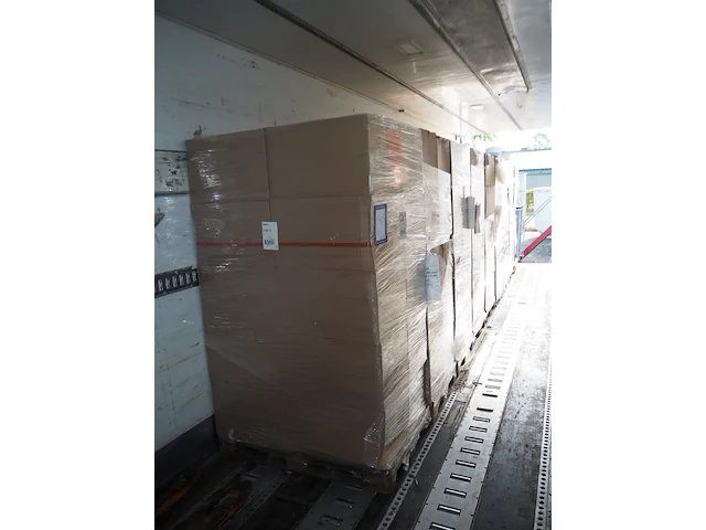 Pet - afbeelding 1 van  5