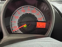 Peugeot - 107 - 1.0-12v xr - 2-knd-90 - afbeelding 4 van  17
