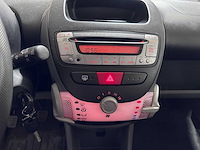 Peugeot - 107 - 1.0-12v xr - 2-knd-90 - afbeelding 5 van  17