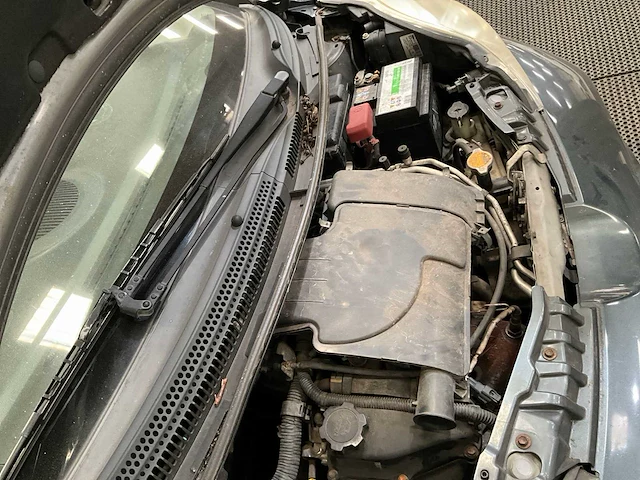 Peugeot - 107 - 1.0-12v xr - personenauto - 2010 - afbeelding 8 van  20