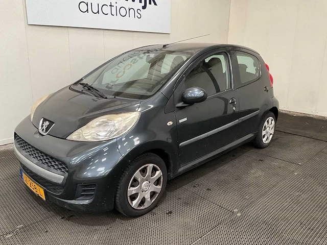 Peugeot - 107 - 1.0-12v xr - personenauto - 2010 - afbeelding 1 van  20