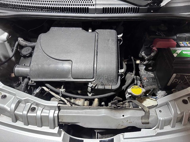 Peugeot - 107 - 1.0-12v xs - 54-sv-fl - afbeelding 8 van  17