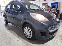 Peugeot - 107 - 1.0-12v xs - 63-hnd-8- 2009 - afbeelding 6 van  10