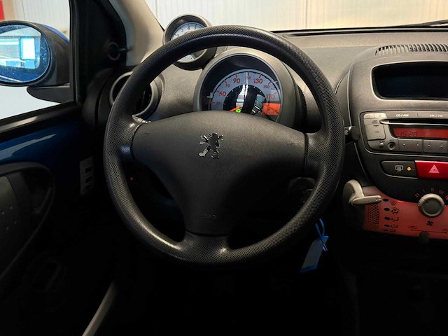 Peugeot - 107 - 1.0-12v xs - car - 2011|65-slx-3|iaw - afbeelding 3 van  17