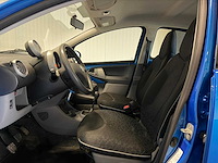 Peugeot - 107 - 1.0-12v xs - car - 2011|65-slx-3|iaw - afbeelding 15 van  17