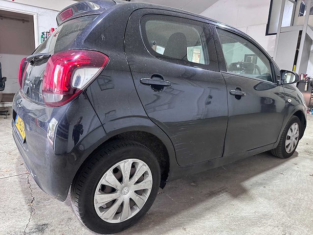 Peugeot - 108 - 1.0 e-vti active - car - 2018 - afbeelding 9 van  14