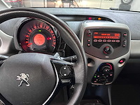 Peugeot - 108 - 1.0 e-vti active - car - 2018 - afbeelding 13 van  14
