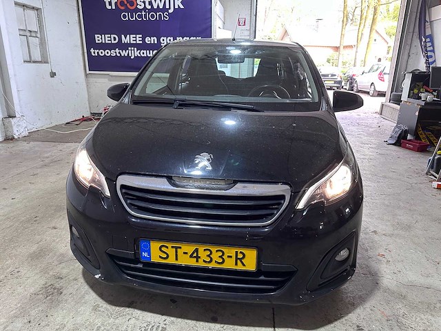 Peugeot - 108 - 1.0 e-vti active - st-433-r- 2018 - afbeelding 13 van  16