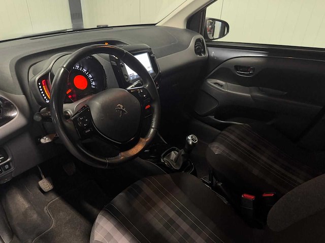 Peugeot - 108 - 1.0 e-vti blue l. ex - car - 2019|zs-467-b|iaw - afbeelding 13 van  20
