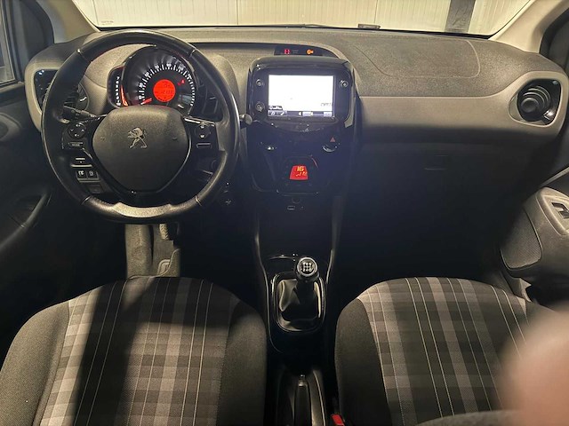 Peugeot - 108 - 1.0 e-vti blue l. ex - car - 2019|zs-467-b|iaw - afbeelding 19 van  20